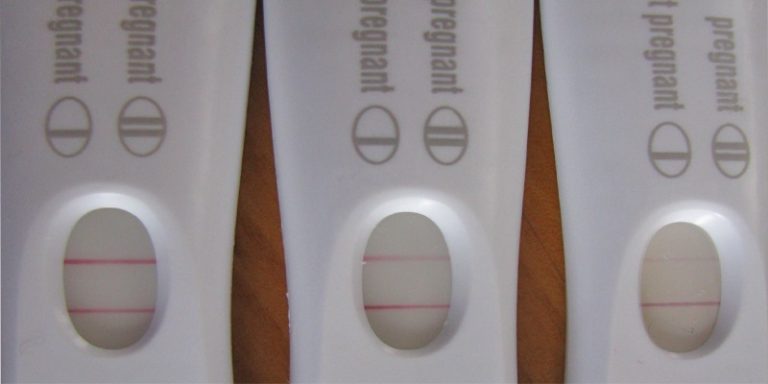 Early Pregnancy Tests Kits: Home pregnancy test Instructions, result